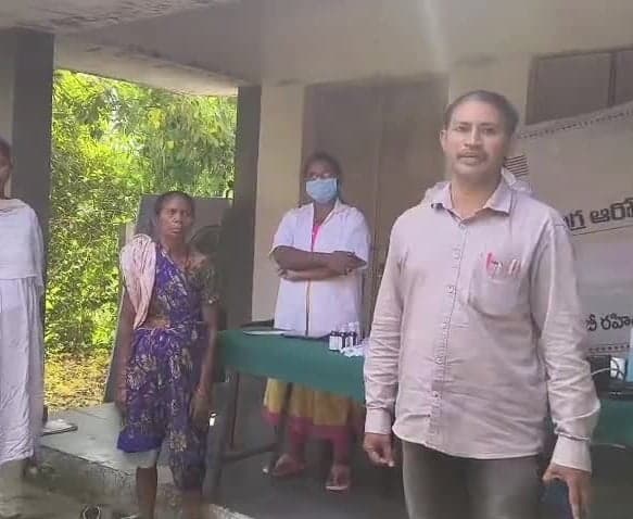 దుమ్ముగూడెంలో మూడు రోజుల హెల్త్ క్యాంపులు - Udayam