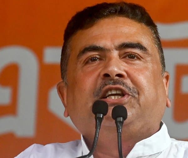 బెంగాల్లో ఆంక్షల ఎత్తివేత: కుంభకోణాలపై సీబీఐ విచారణ