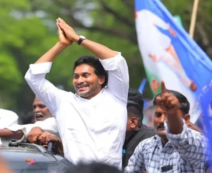 పొగాకు రైతులపై జగన్ ఫోకస్.. దేవరపల్లి పర్యటనకు రాజకీయ ప్రాధాన్యం