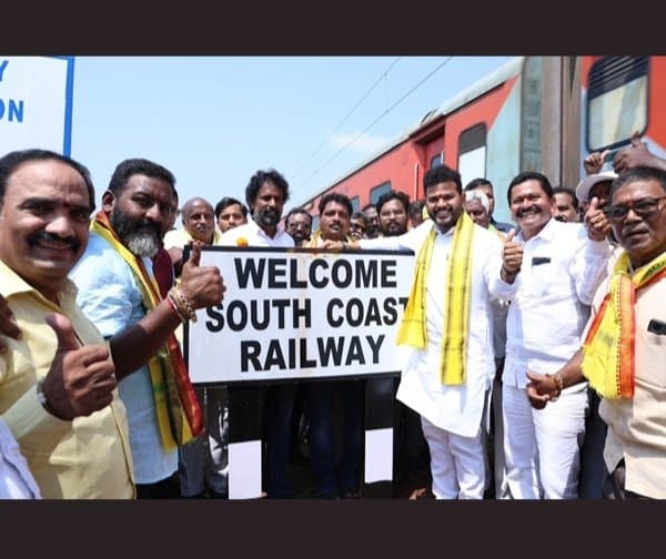 సౌత్ కోస్ట్ రైల్వే జోన్ ప్రారంభంపై రామ్మోహన్ నాయుడు హర్షం