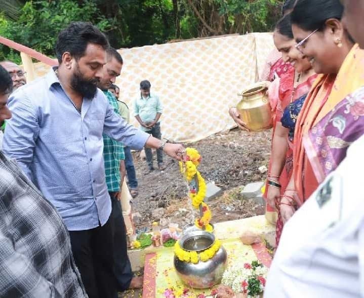 అన్నాయిపేటలో వాటర్ ట్యాంక్ ప్రారంభం - Udayam