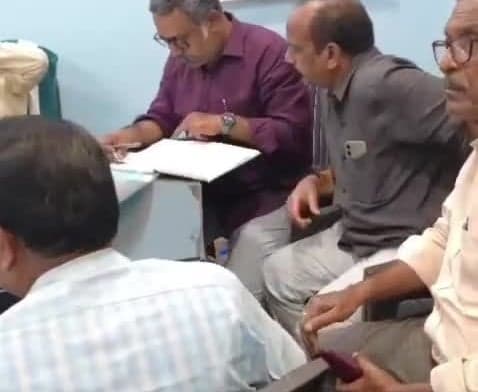 పశ్చిమ ఏలేరు వరదపై సత్వర చర్యలు - Udayam