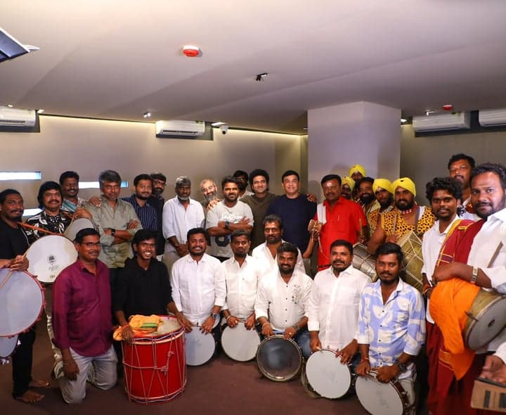 100 మందితో ‘ఎల్లమ్మ’ టైటిల్ సాంగ్ - gallery image 2