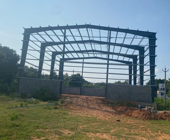 కాటారంలో ఇండోర్ స్టేడియం పనులు ఆలస్యం - Udayam