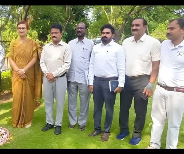 సింగరేణిలో సాట్స్ ఎండీ సోనీ బాలా దేవి పర్యటన - Udayam Digital