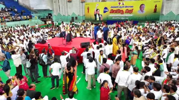 సామాజిక న్యాయ తెలంగాణే లక్ష్యం: కవిత - Udayam
