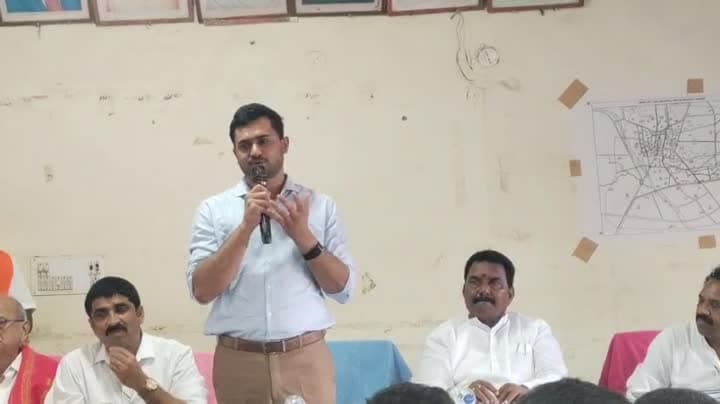శాంతిభద్రతలు, పారిశుధ్యంపై ప్రత్యేక దృష్టి: భైంసా సబ్ కలెక్టర్ - Udayam
