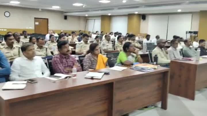 జాతీయ జంతువుల పరిరక్షణ పై నిర్మల్ జిల్లా కలెక్టరేట్ లో సమీక్ష సమావేశం - Udayam