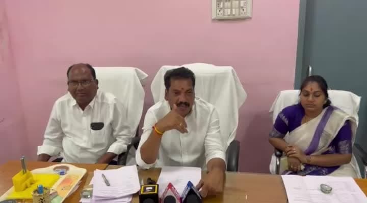 రైతుల సౌకర్యాలపై ఏఎంసీ దృష్టి - Udayam