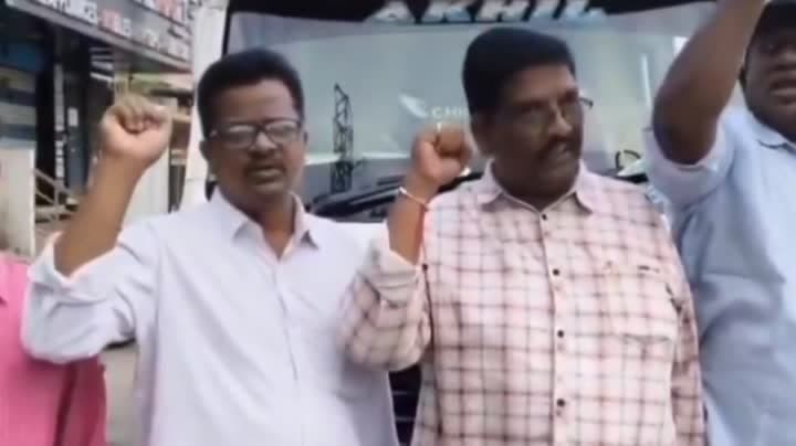 అద్దంకి నుంచి తరలివెళ్లిన ఉపాధ్యాయులు - Udayam