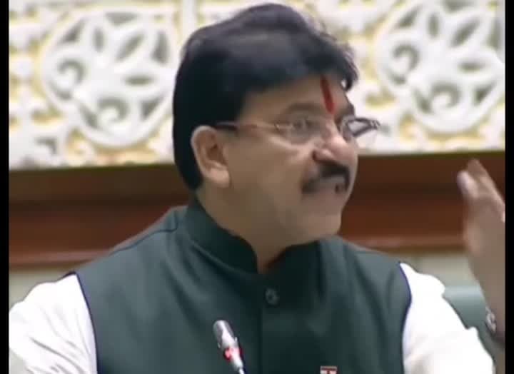 నిజామాబాద్ ఐటీ అభివృద్ధికి కృషి చేయాలి - Udayam