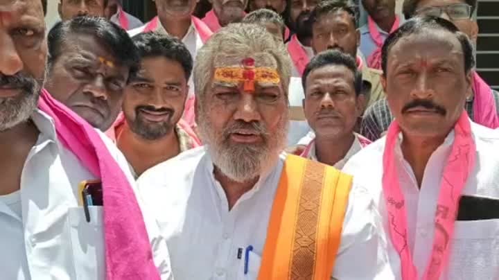 హామీల అమలుకు బీఆర్ఎస్ డిమాండ్ - Udayam