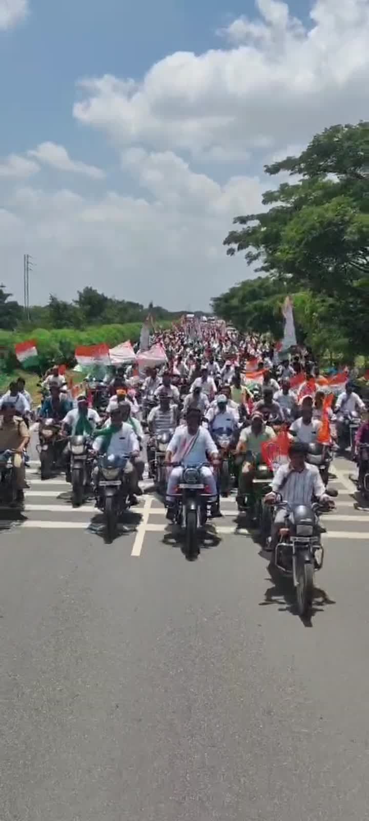 అడ్డాకుల మండలం నుంచి ఘనంగా బైక్ ర్యాలీ ప్రారంభం - Udayam