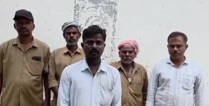కుటుంబ జీవనాధారం దెబ్బతింది - Udayam