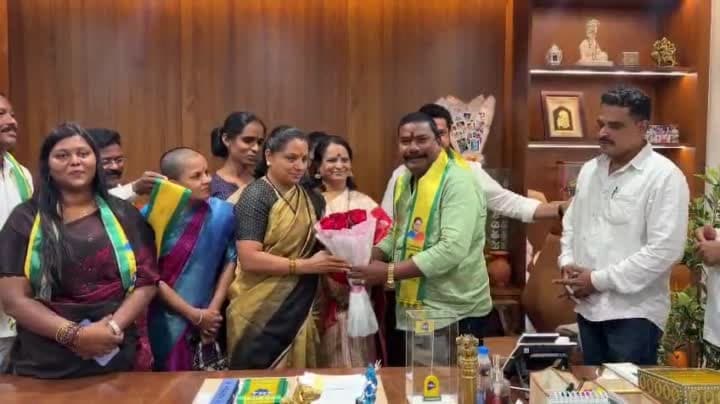 టీఆర్ఎస్ లోకి బీజేపీ కొడంగల్ నియోజకవర్గ ఇన్ చార్జీ - Udayam