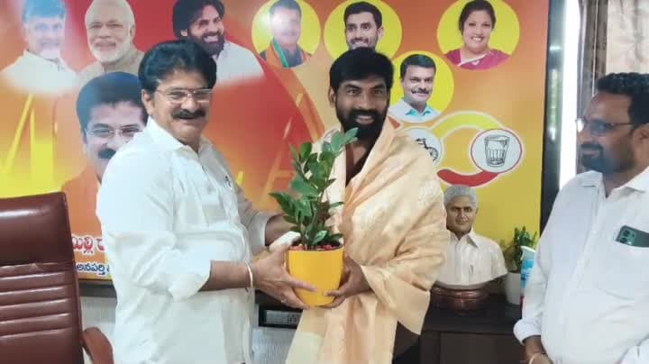 కూటమి గెలుపే లక్ష్యంగా సాగాలి: జనసేన నేతలతో ఎమ్మెల్యే రామకృష్ణారెడ్డి - Udayam