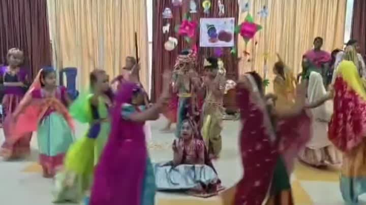 తాడేపల్లిలో ఘనంగా కృష్ణాష్టమి సంబరాలు - Udayam