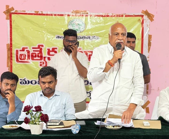 అర్హులైన ప్రతి ఒక్కరికీ సంక్షేమ పథకాలు అందాలి: ఎమ్మెల్యే పటేల్ - Udayam