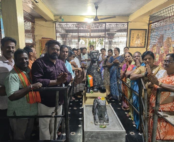 మోదీ జన్మదినం సందర్భంగా ప్రత్యేక పూజలు - Udayam