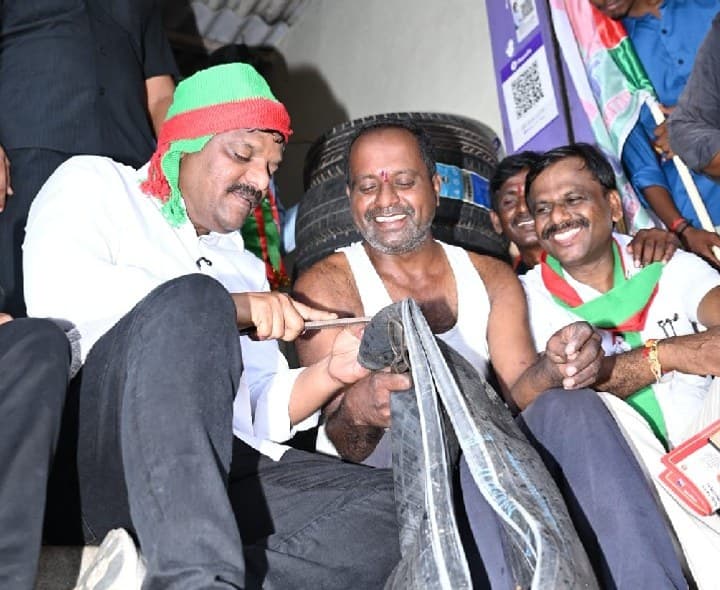 కత్తెర గుర్తుతో బీసీల భవిష్యత్తు మార్చాలి - Udayam