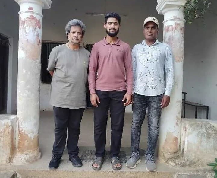 రాష్ట్రస్థాయి క్రికెట్ పోటీలకు ఎంపికైన జిల్లా వాసి - Udayam