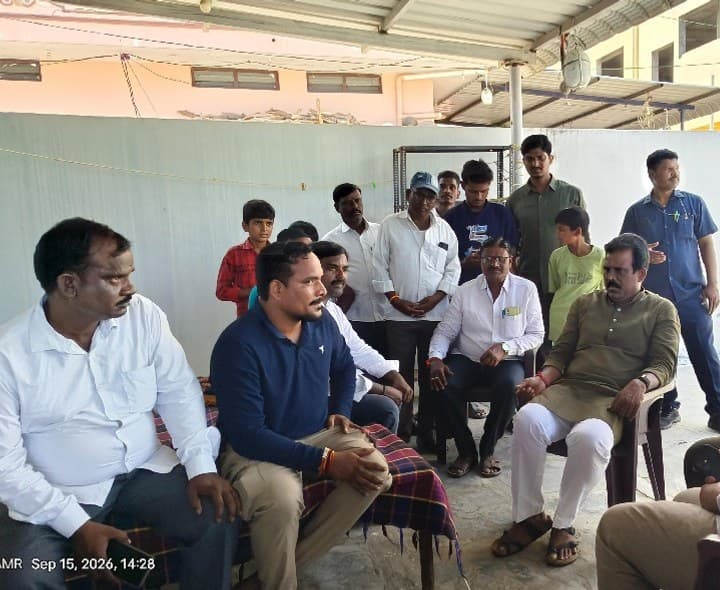 కార్యకర్తను పరామర్శించిన ఎమ్మెల్యే మధుసూదన్ రెడ్డి - Udayam