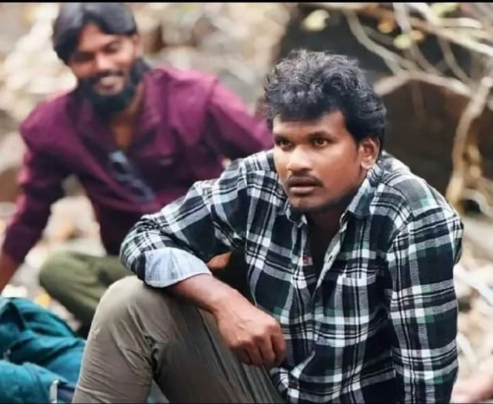 ఆటో డ్రైవర్ కొడుకు వెండితెర 'కాగితం పడవ' పయనం - Udayam