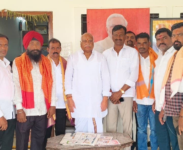 కమలం పార్టీ బలోపేతానికి కృషి చేయాలి: ఎమ్మెల్యే - Udayam