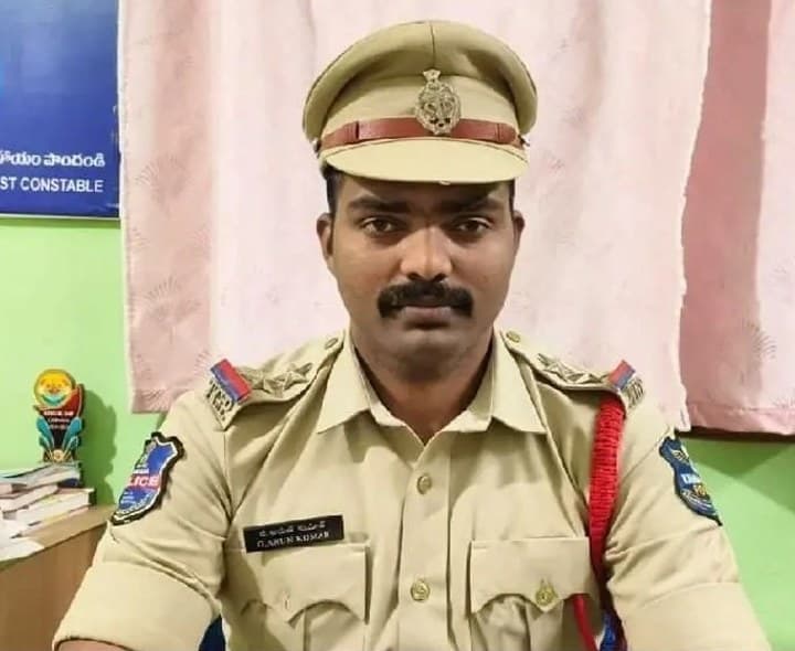 డీజేలకు అనుమతి లేదు ఎస్ఐ - Udayam