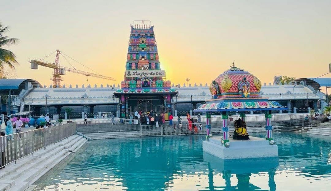కాణిపాకం వరసిద్ధి వినాయక స్వామిని దర్శించుకున్న 13,729 మంది భక్తులు
