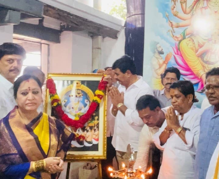 విశ్వకర్మల సేవలు ప్రశంసనీయం - Udayam