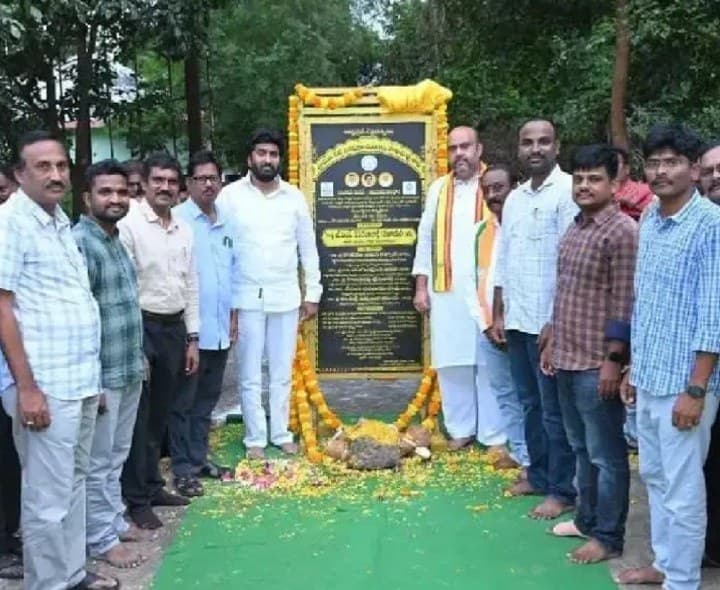 ప్రజలకు సురక్షితమైన తాగునీరు సరఫరాకు ప్రాధాన్యం - Udayam