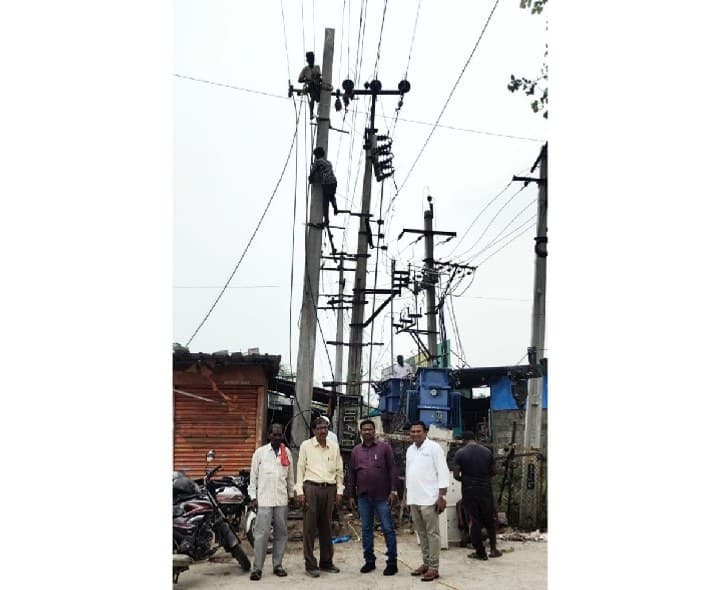 గణేశ్ నిమజ్జనానికి విద్యుత్ శాఖ ఏర్పాట్లు పూర్తి - Udayam