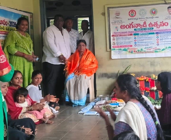 అంగన్వాడీ కేంద్రాల్లో పోషణ ఉత్సవాలు - Udayam