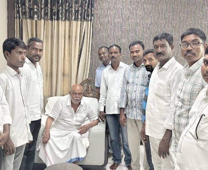 కాంగ్రెస్ బలోపేతానికి కృషి చేయాలి - Udayam