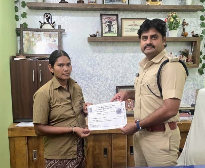 ఆదర్శ మహిళ – శ్రీమతి కొమ్మోజీ మిద్దె సారమ్మ - Udayam