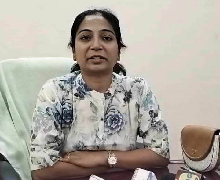 సీజనల్ వ్యాధులపై అప్రమత్తంగా ఉండాలి - Udayam