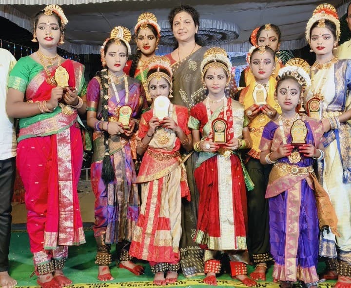 వినాయక చవితి వేడుకల్లో మాజీ ఎంపీ బుట్టా రేణుక - Udayam