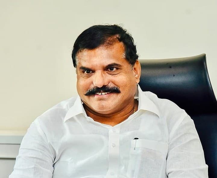 వెన్నుపోటు పార్టీపై వంచనపై..బీసీ గర్జనలో పాల్గొన్న బొత్స - Udayam