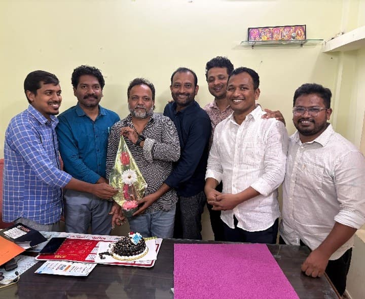 లక్షెట్టిపేట వాసికి అసోసియేటెడ్ ప్రొఫెసర్గా పదోన్నతి - Udayam