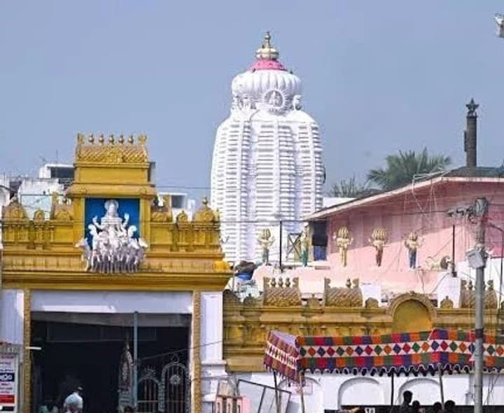 ఆదిత్యునికి ఒక్కరోజే రూ.5.11 లక్షల ఆదాయం