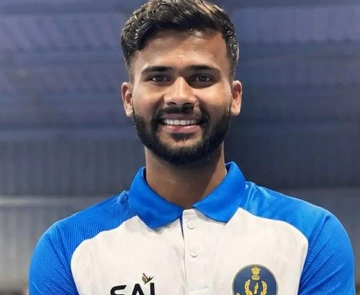 రాష్ట్రస్థాయి పోటీలకు తాడ్కోల్ యువకుడి ఎంపిక - Udayam