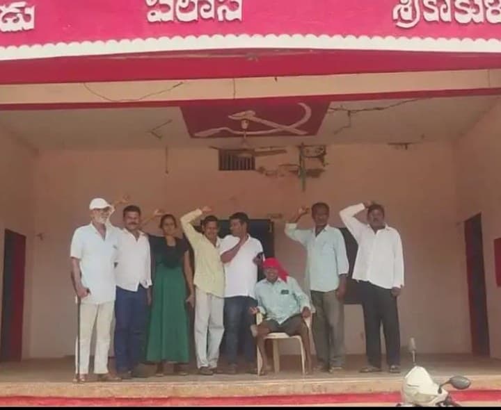 ఎన్నికల కమిషనర్ తొలగింపునకు డిమాండ్ - Udayam