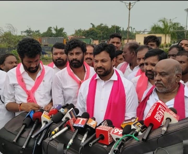 ఖానాపూర్ BRS ఇన్చార్జ్ భుక్యా జాన్సన్ నాయక్ జైపూర్ STPP పర్యటన - Udayam