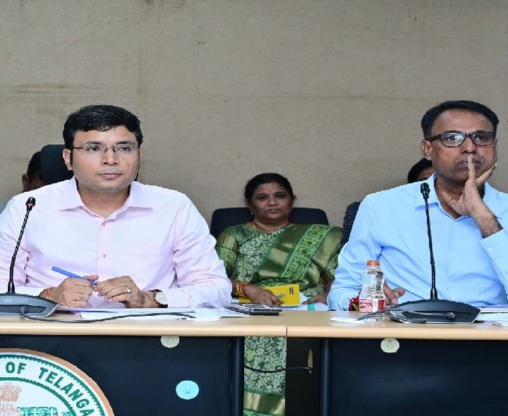 నిజామాబాద్ ధాన్యం కొనుగోళ్లకు అన్ని ఏర్పాట్లు పూర్తి చేయాలి - Udayam