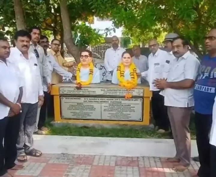 శ్రీకాకుళంలో ఘనంగా భగత్సింగ్, సరస్వతి గోర జయంతి వేడుకలు - Udayam