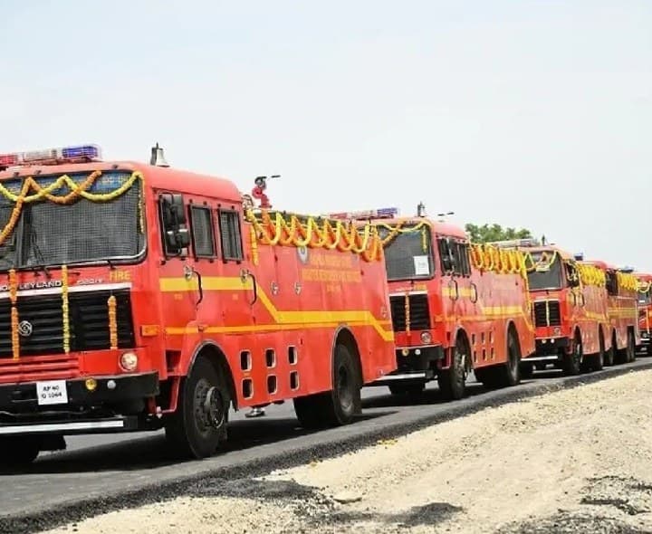 ఫైర్ సర్వీసెస్లో ఉద్యోగాలు - Udayam