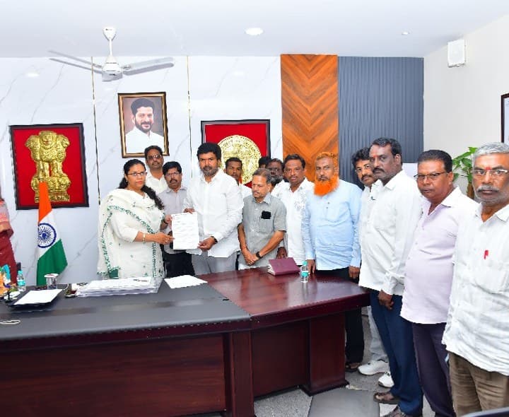 ముస్లిం శ్మశాన వాటికలు, వక్ఫ్ భూముల పరిరక్షణకు చర్యలు - Udayam