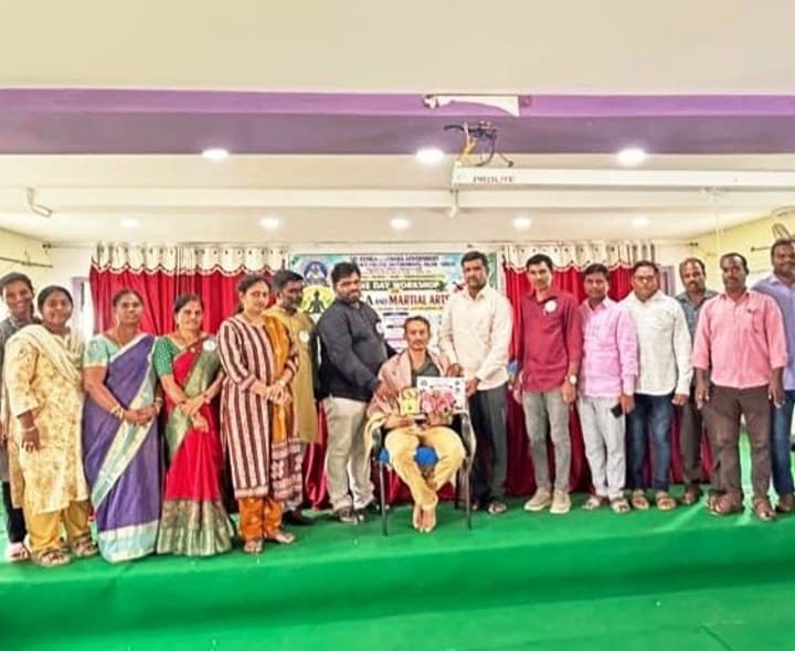 యోగ మార్షల్ ఆర్ట్స్ కార్యక్రమం - Udayam