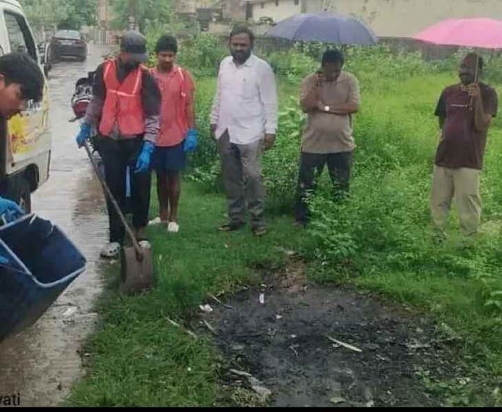 జోరువాన లోను స్చచ్చతా కార్యక్రమాలు నిర్వహణ - Udayam